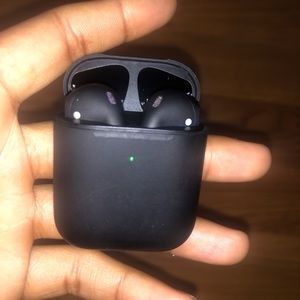 AirPods Matte Black